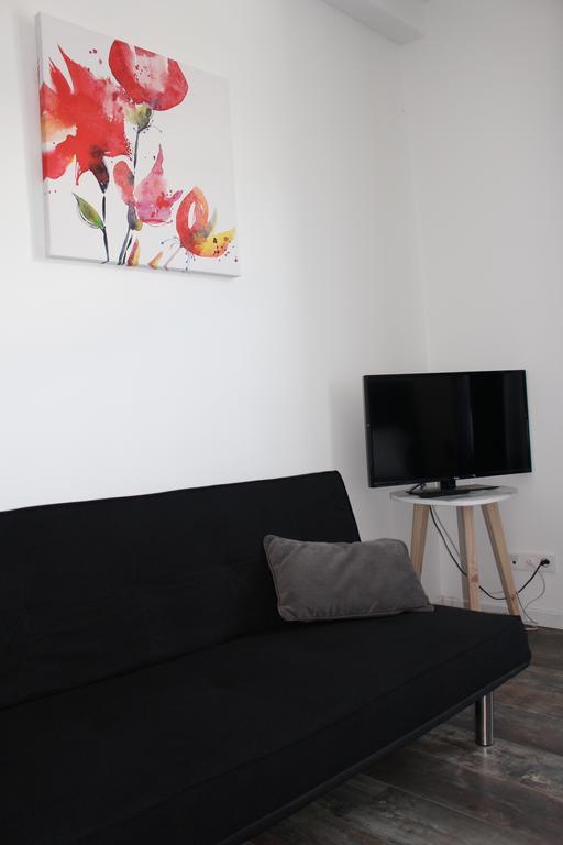 Maison De Ville Bed and Breakfast Magny-en-Vexin Esterno foto